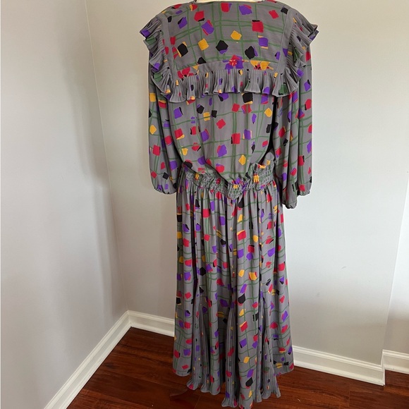 Vintage 80s Diane Freis Georgette Dress L XL Long Sleeves Gray Geometric Pattern - Picture 2 of 14